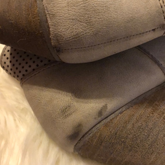 Very Volatile booties - Picture 4 of 6